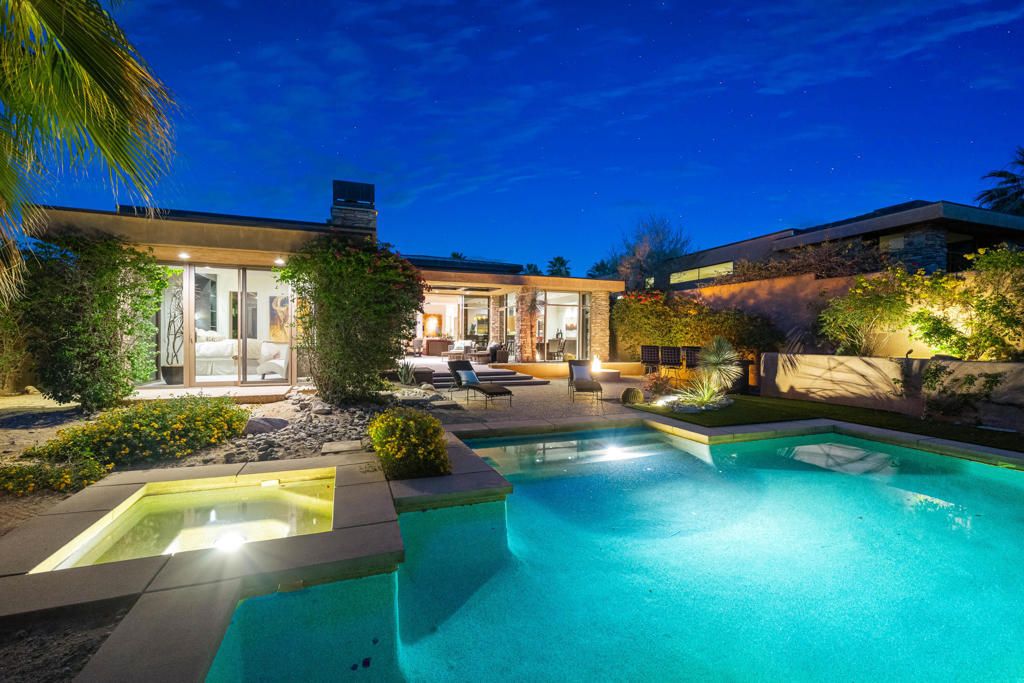 1134 Lake Vista