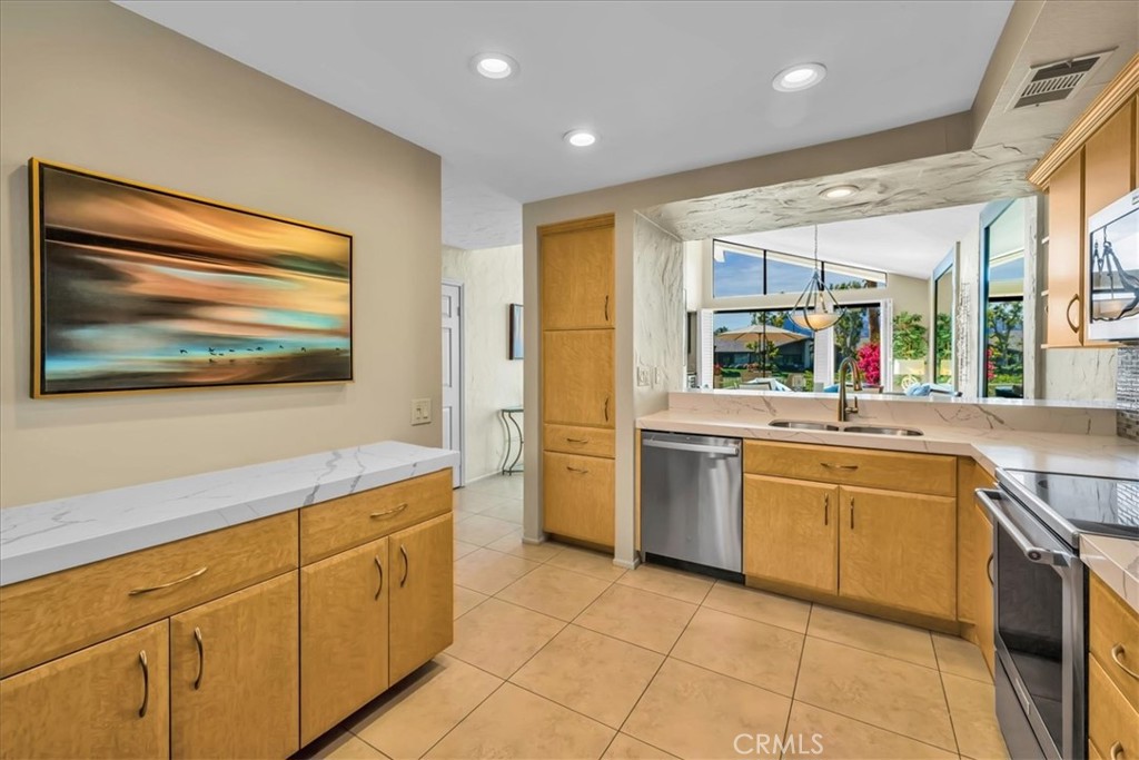 283 Green Mountain Drive