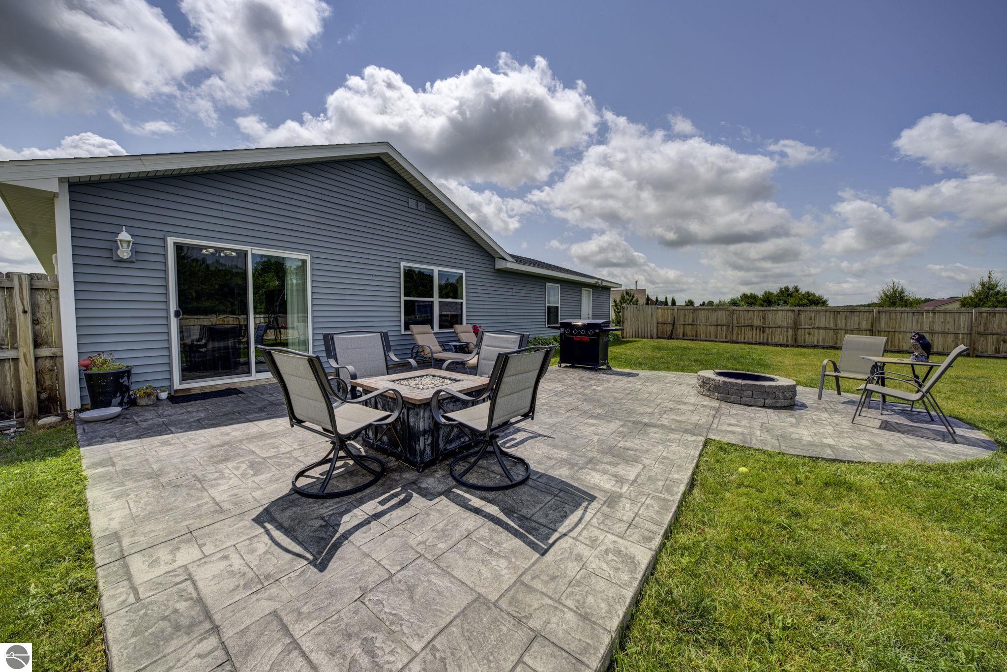 2148 Laredo Drive