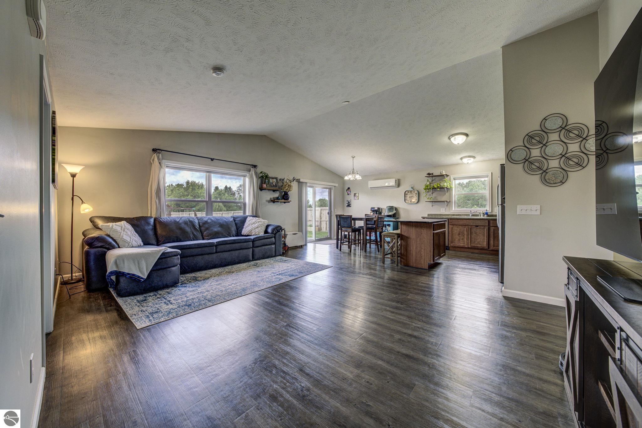 2148 Laredo Drive