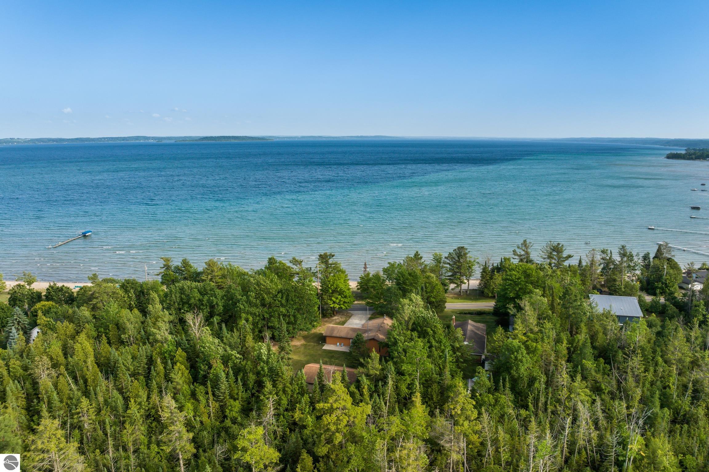 3846 Lee Point Road