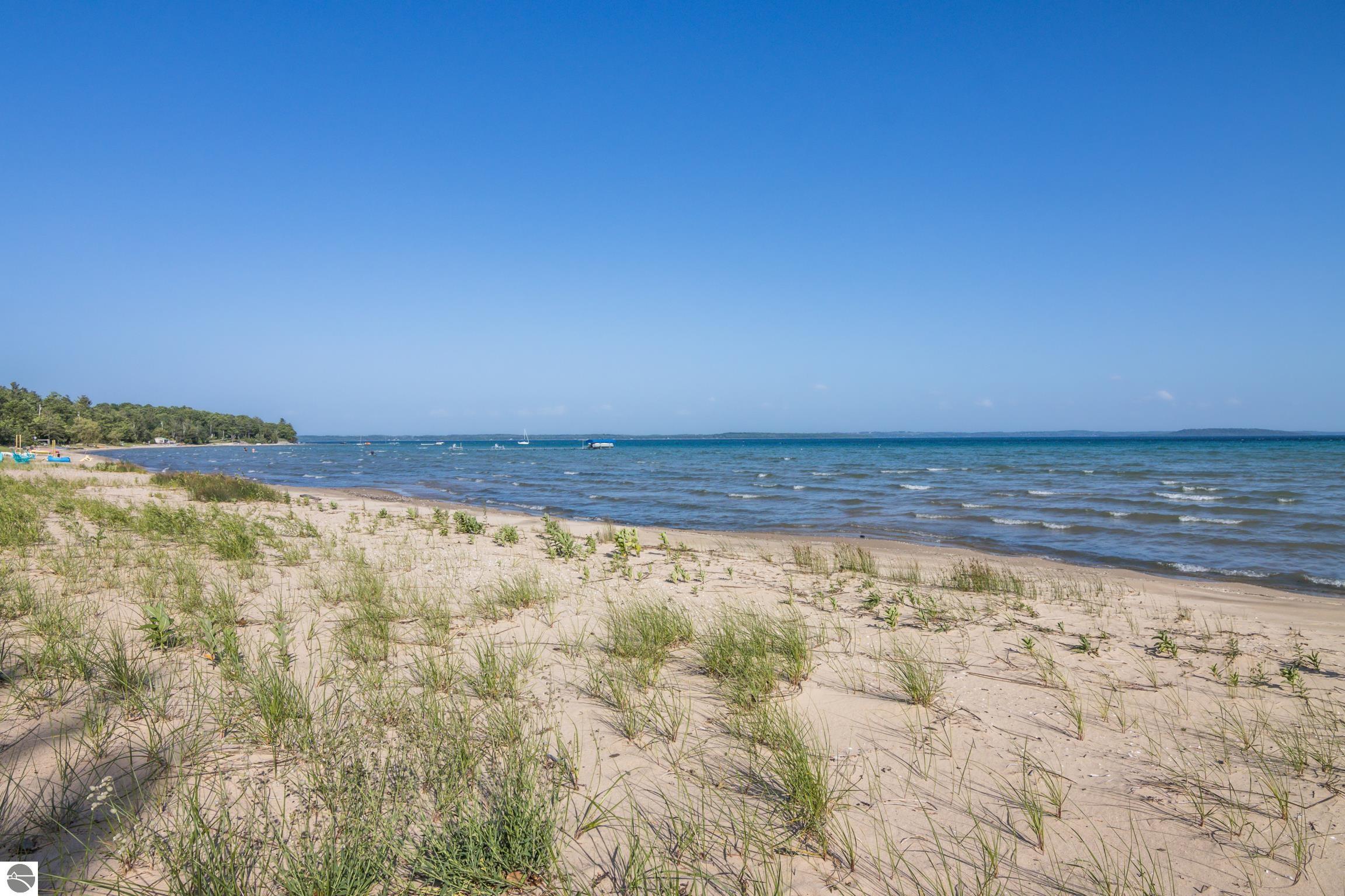 3846 Lee Point Road
