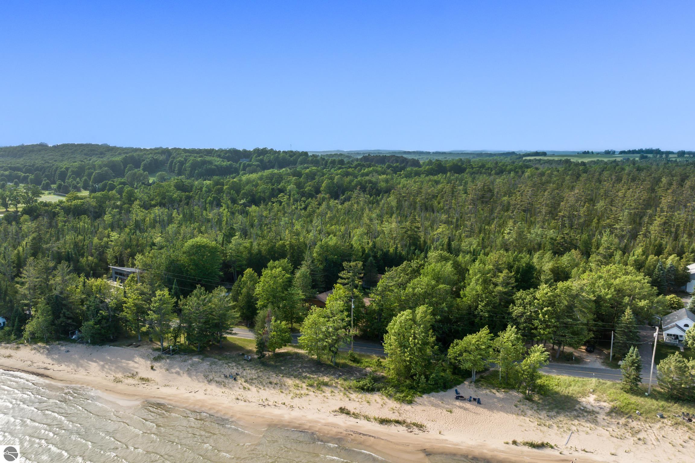 3846 Lee Point Road