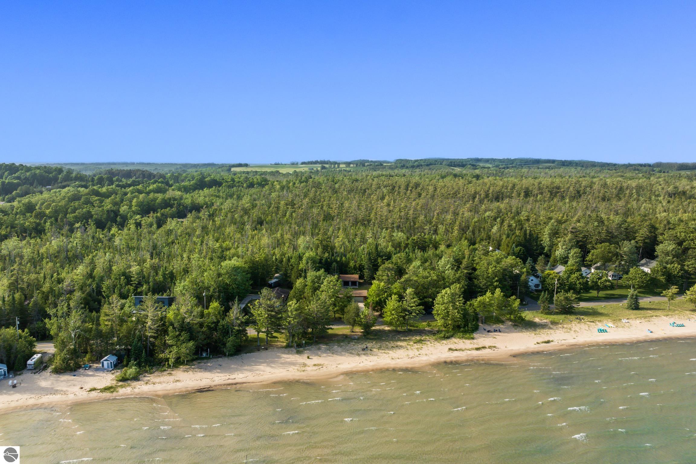 3846 Lee Point Road
