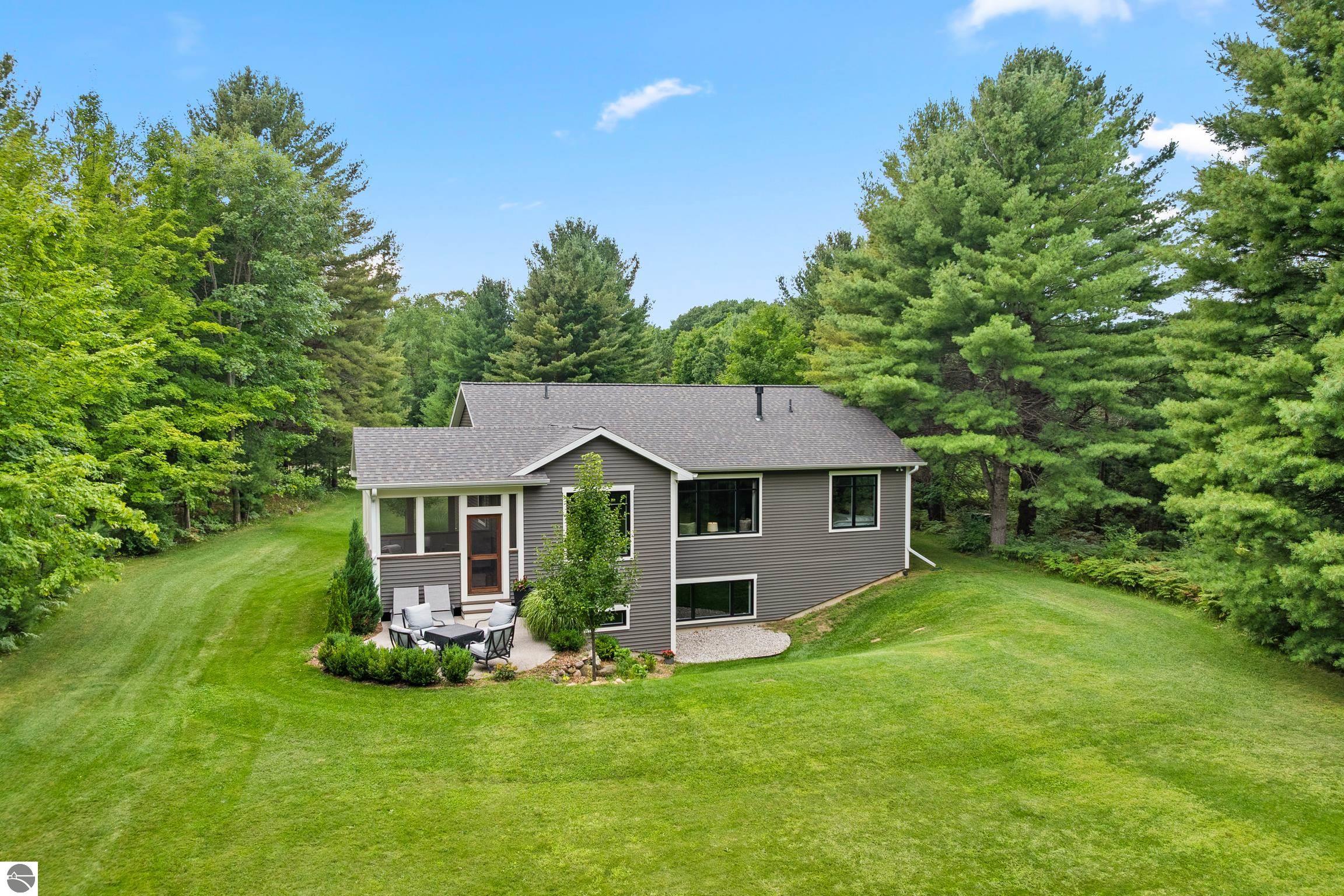 4694 Church Road