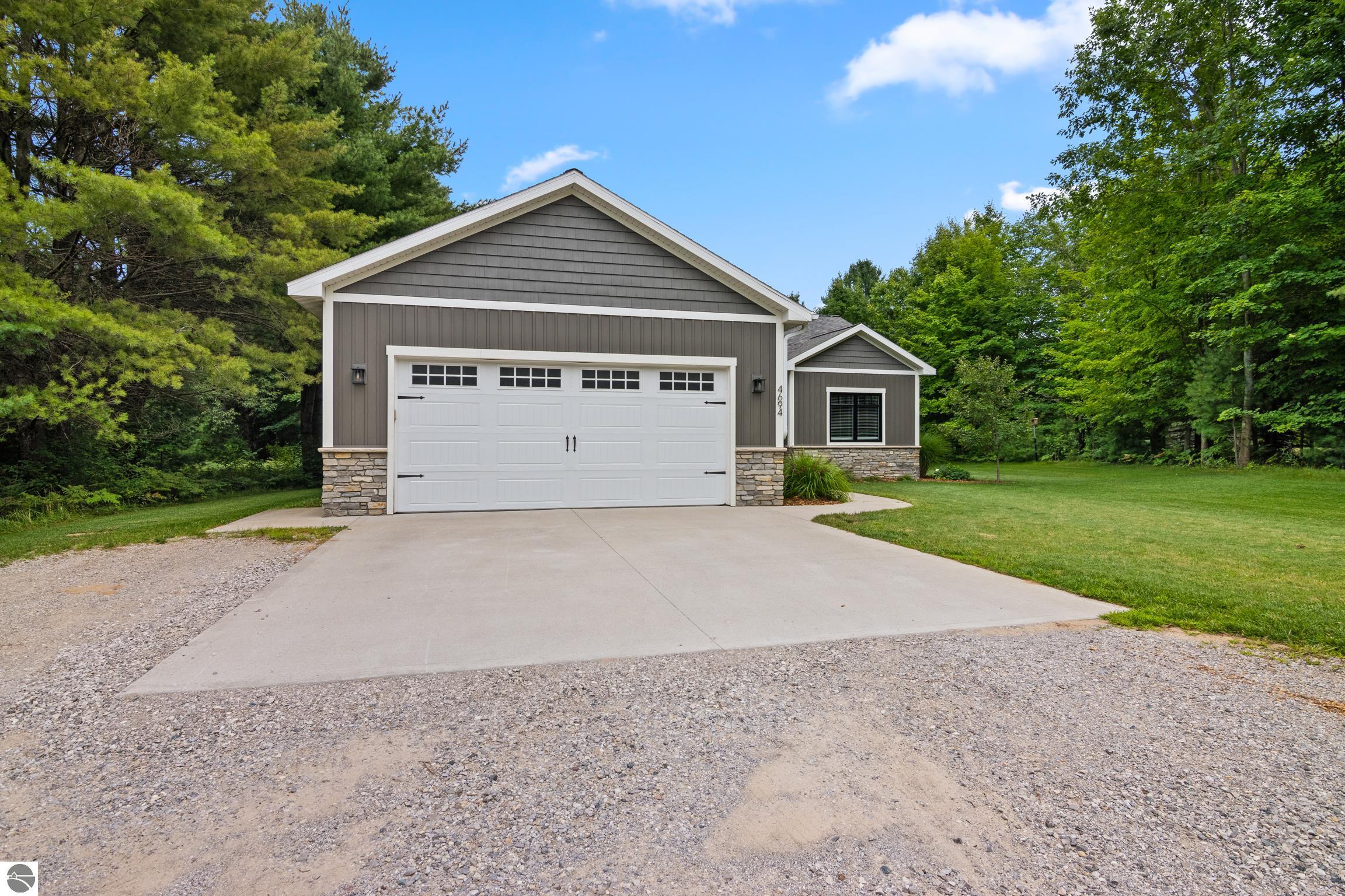 4694 Church Road