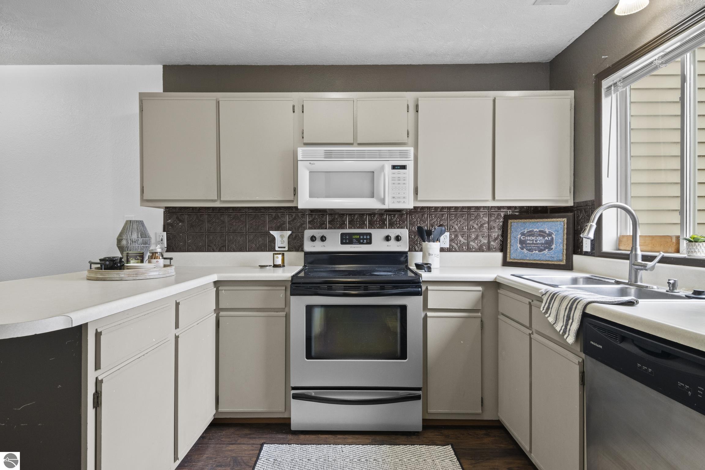 3799 Vale Drive, Traverse City