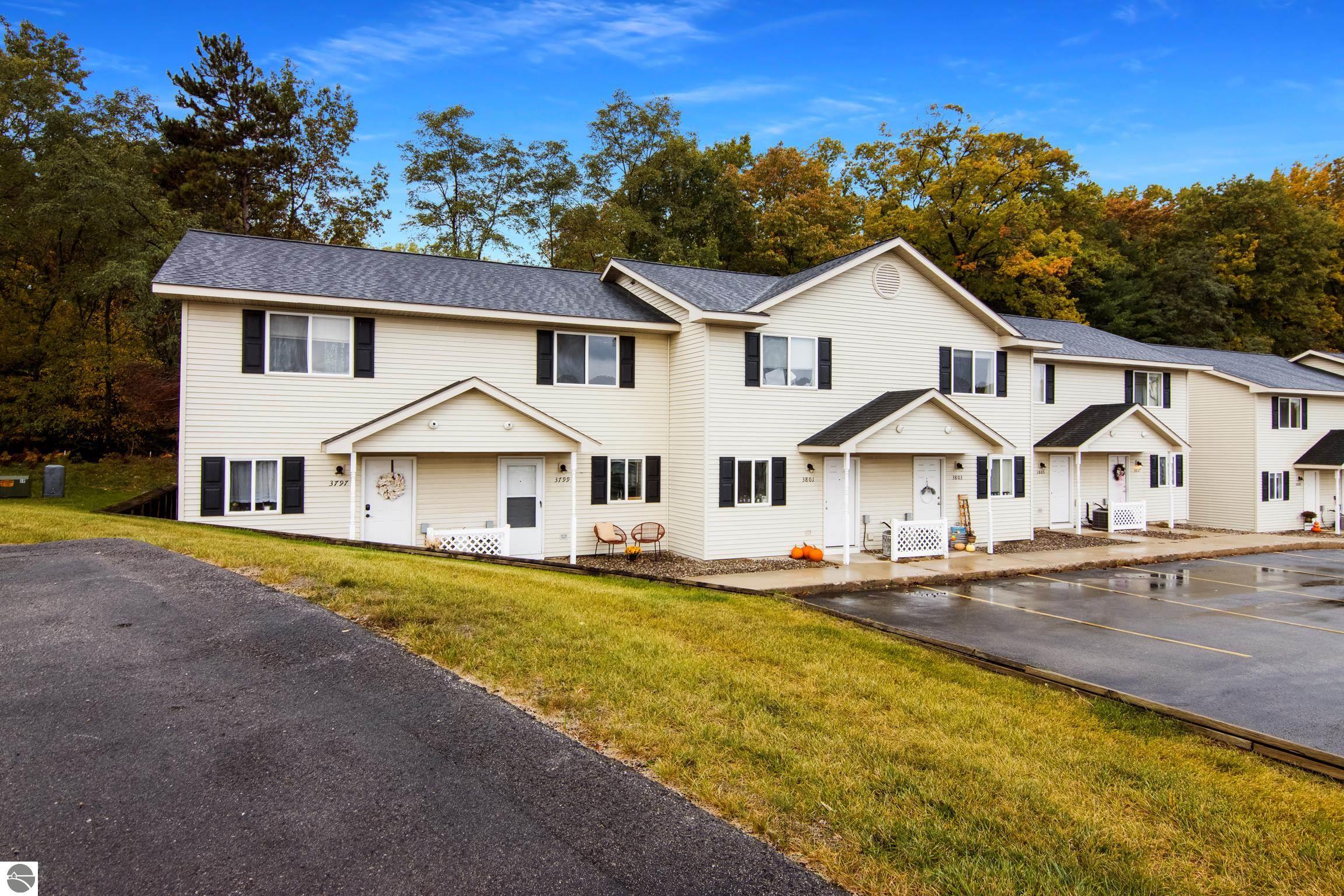 3799 Vale Drive, Traverse City