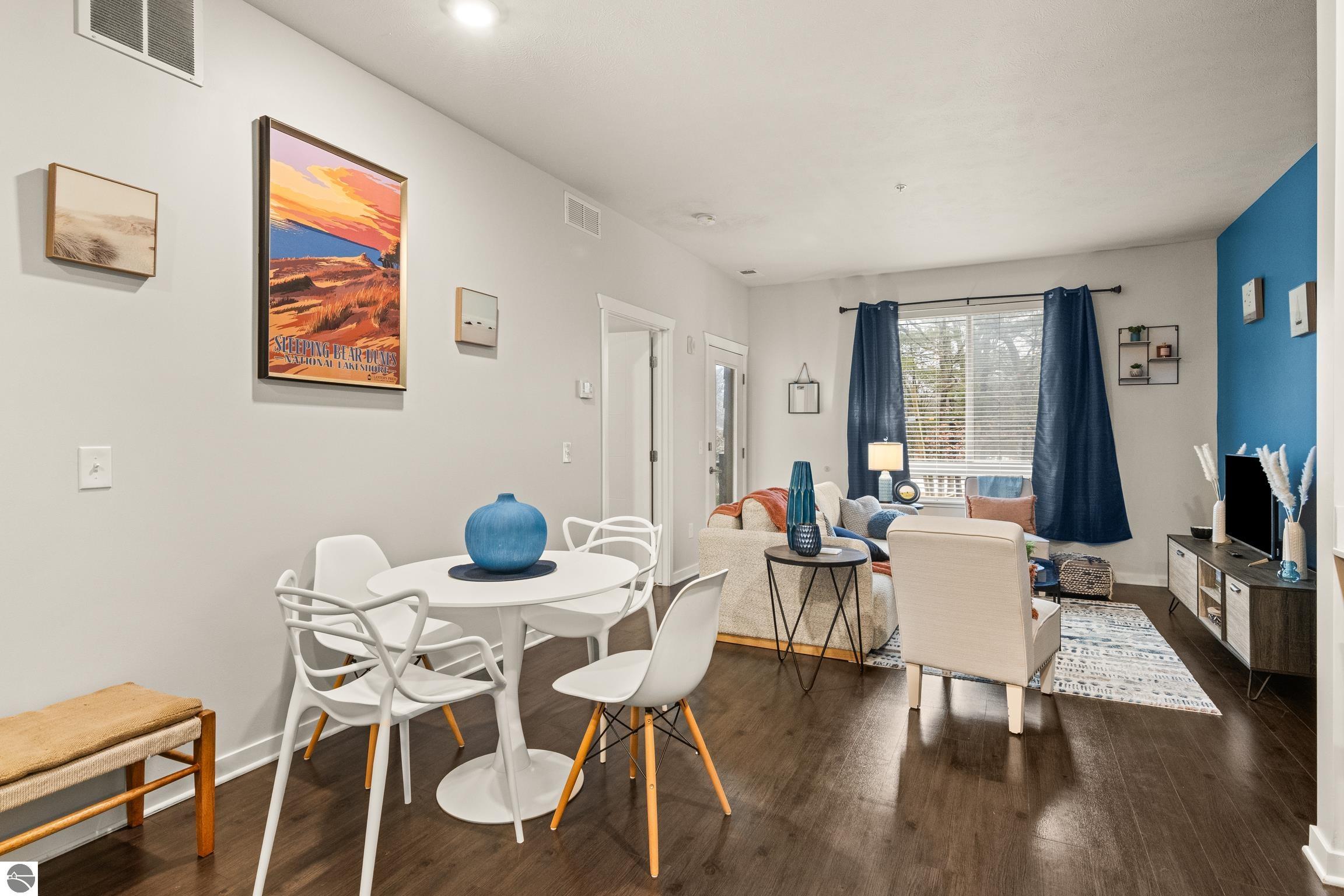 630 Garfield Avenue # 212