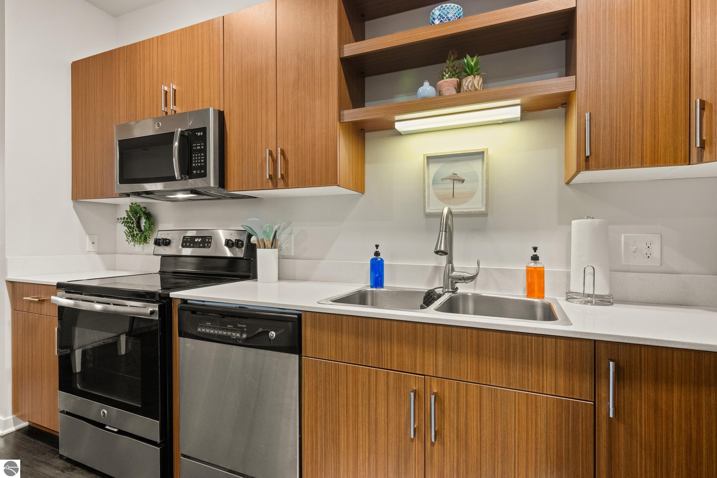 630 Garfield Avenue # 212