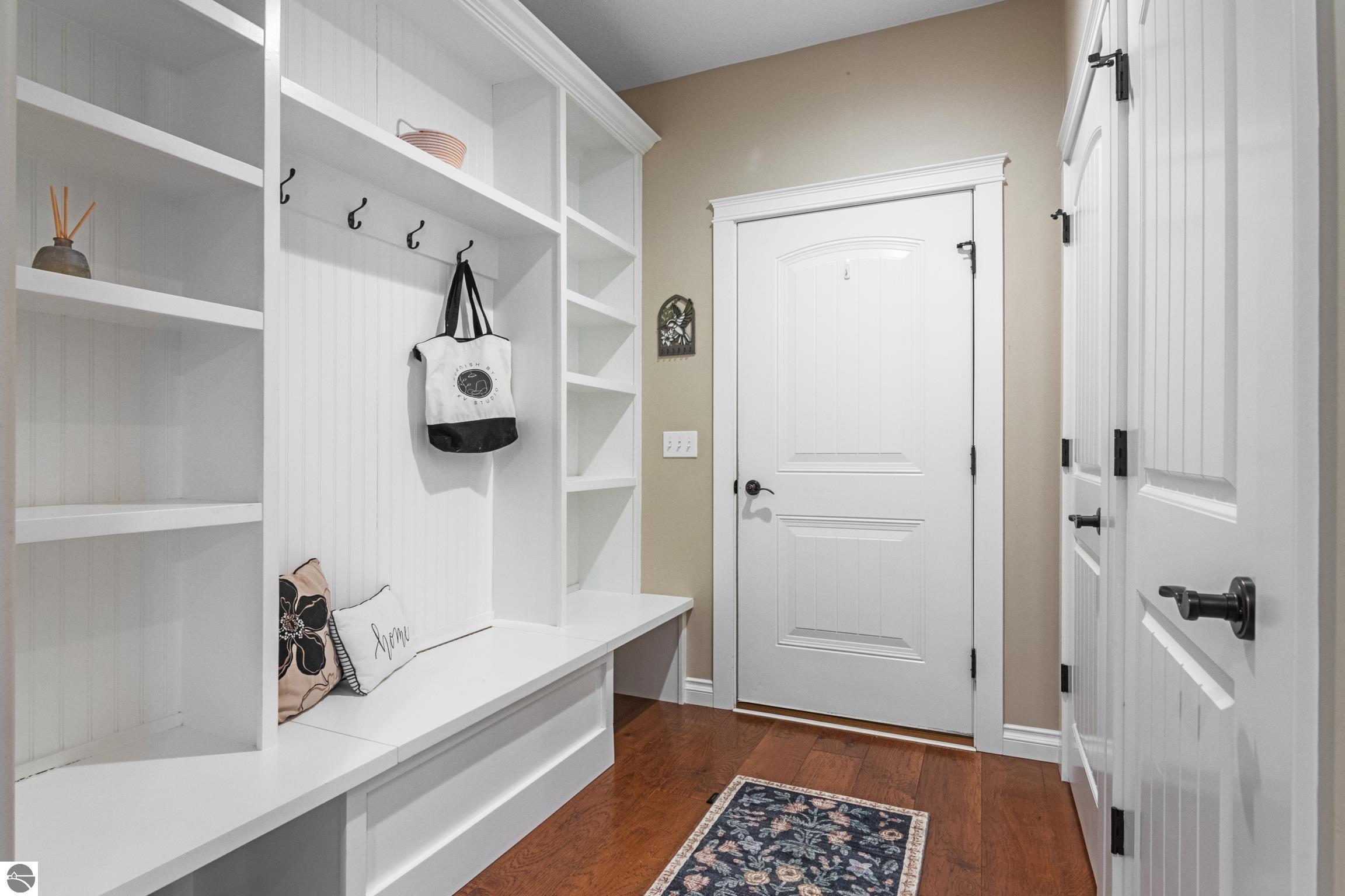 5200 Arrowhead Circle