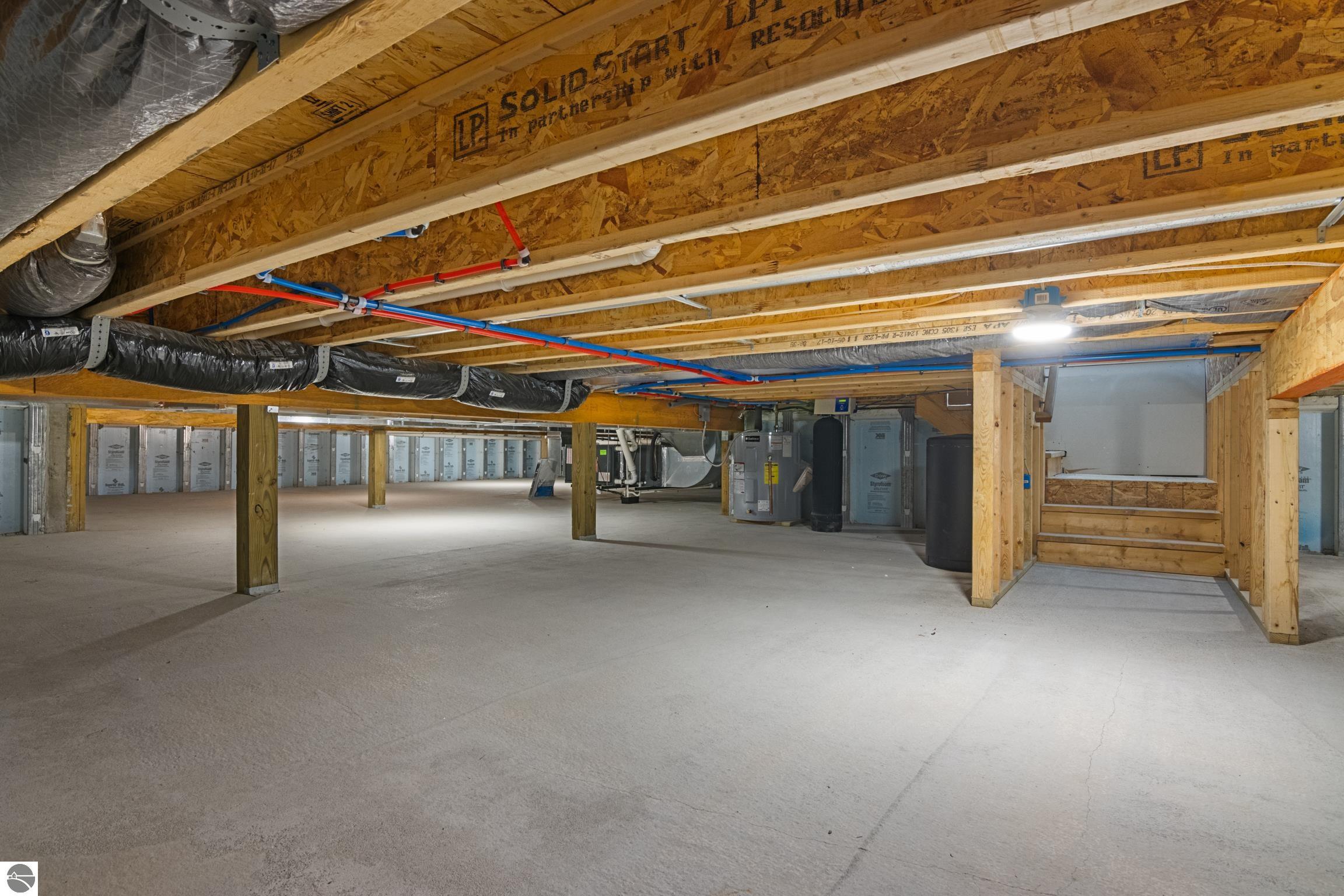 5200 Arrowhead Circle