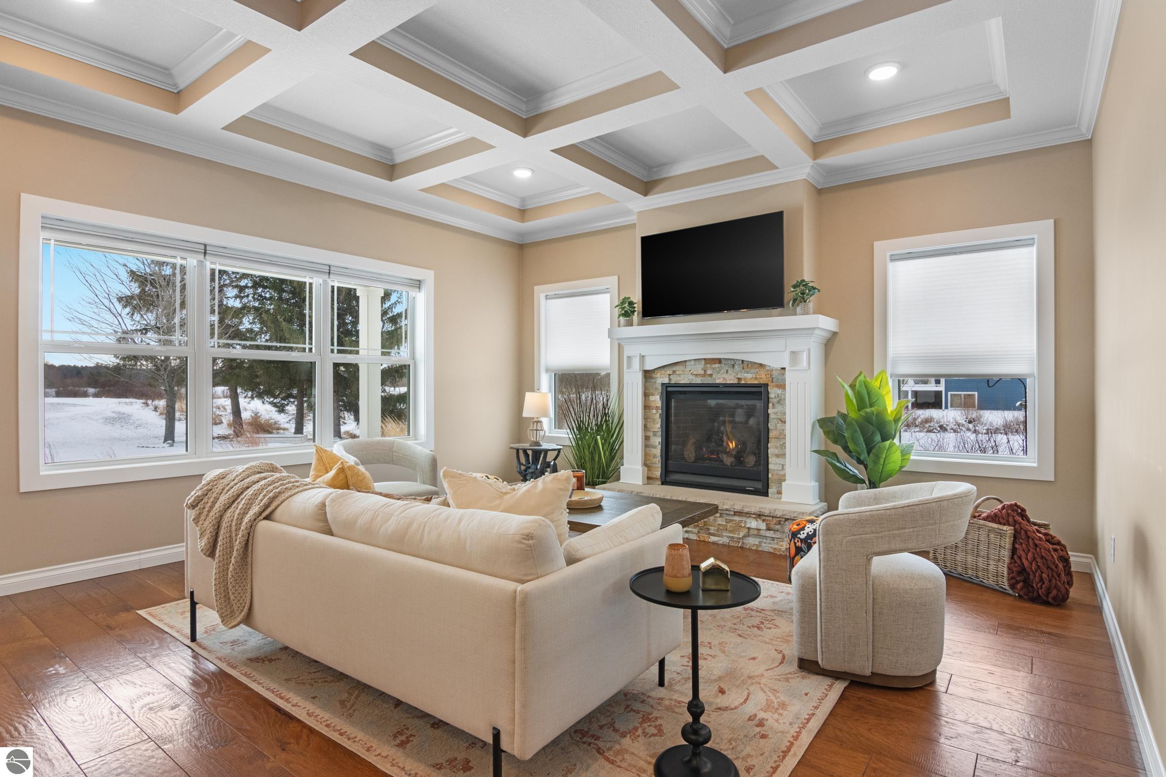 5200 Arrowhead Circle