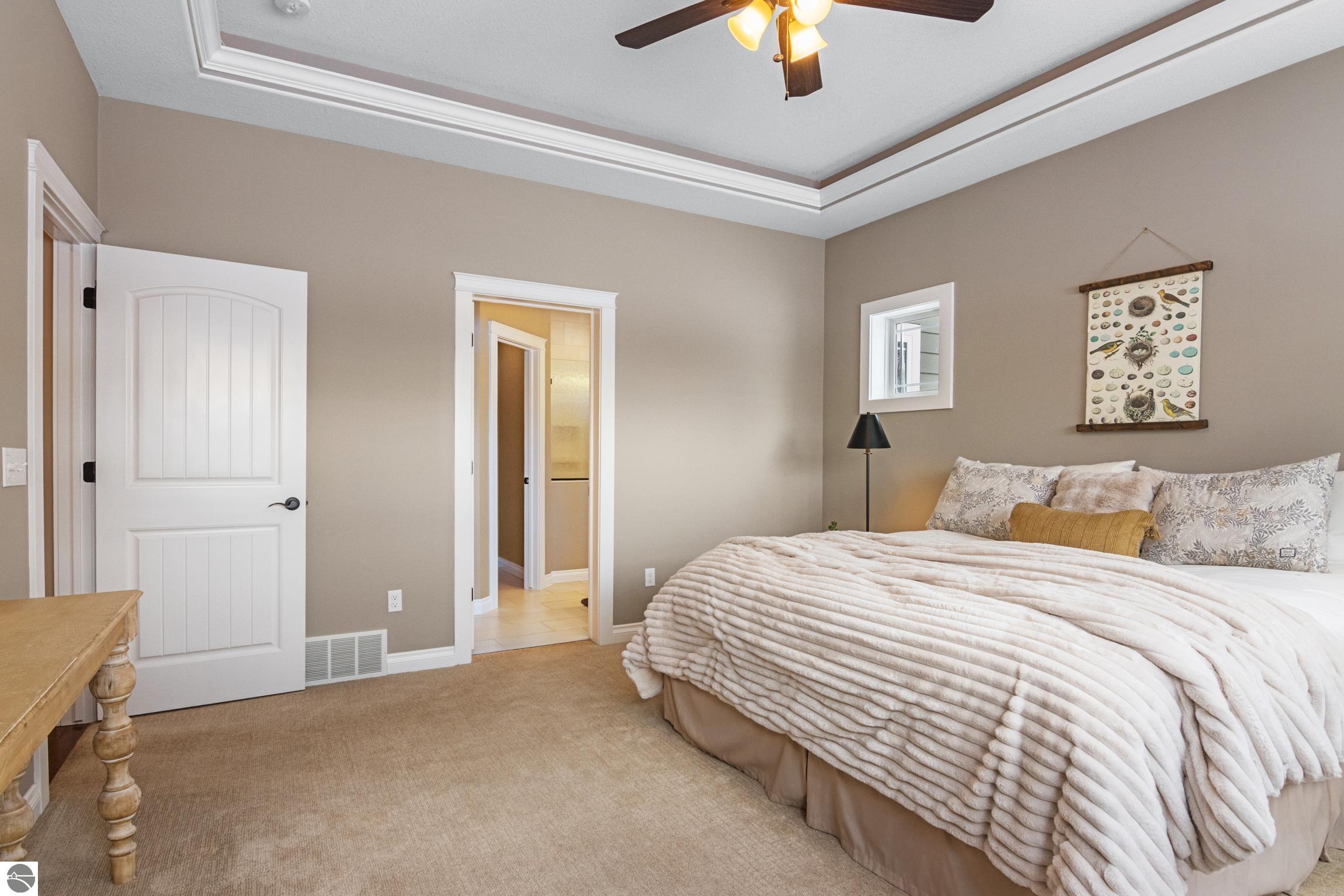 5200 Arrowhead Circle