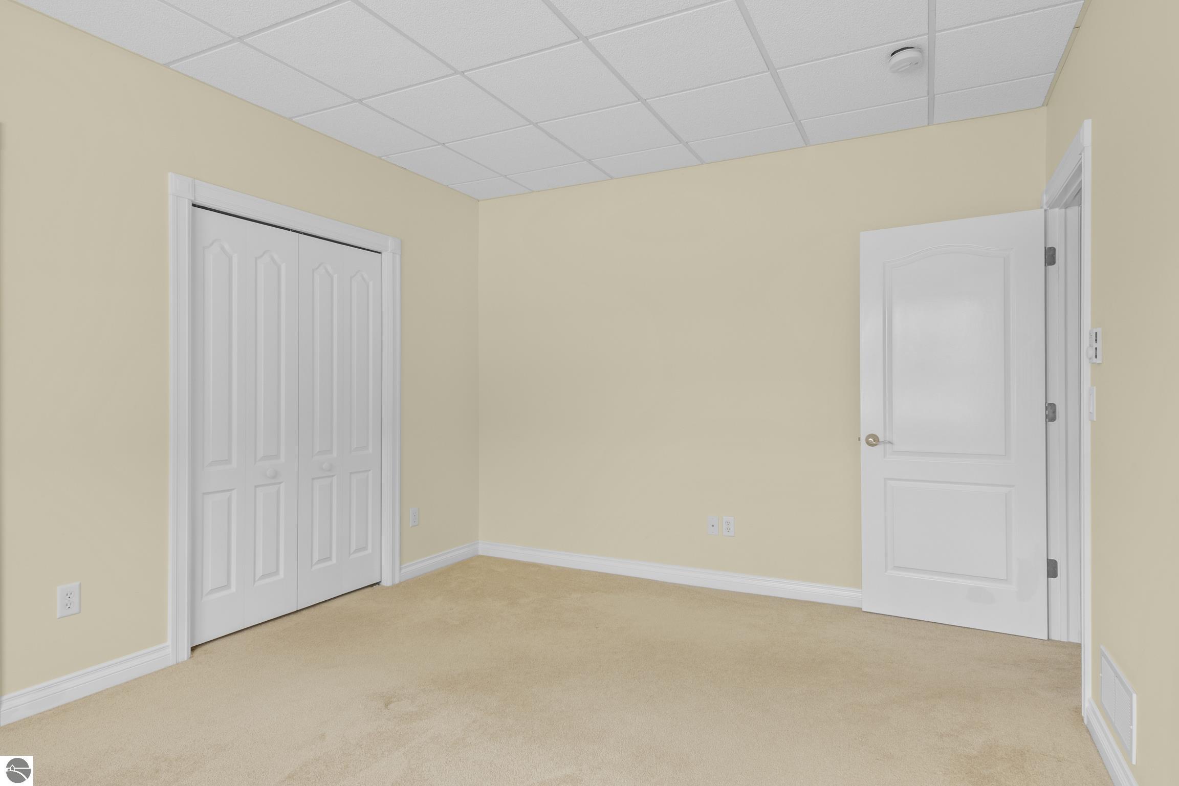 5002 Arrowhead Circle