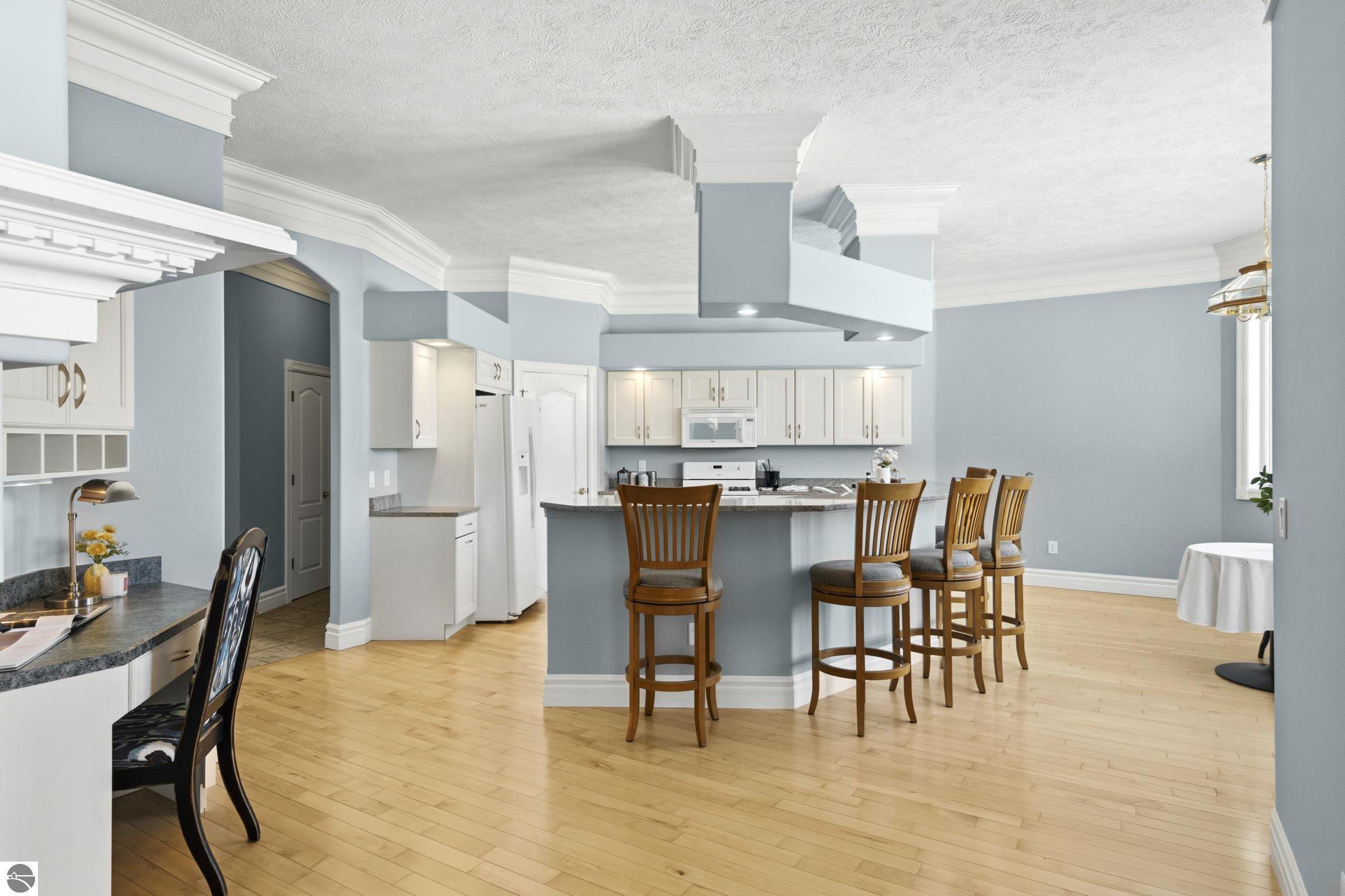 5002 Arrowhead Circle