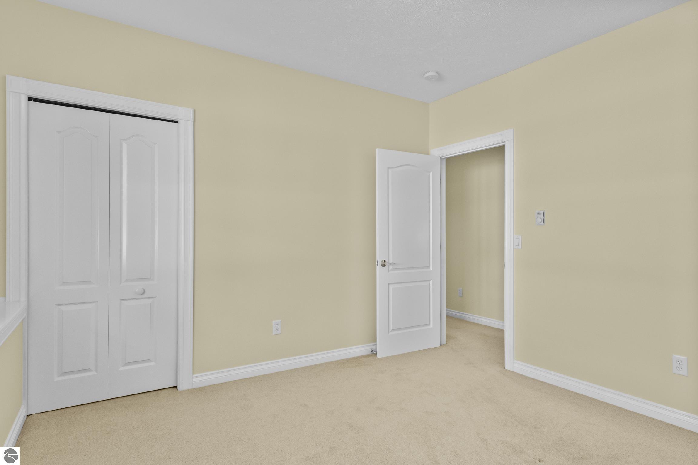 5002 Arrowhead Circle