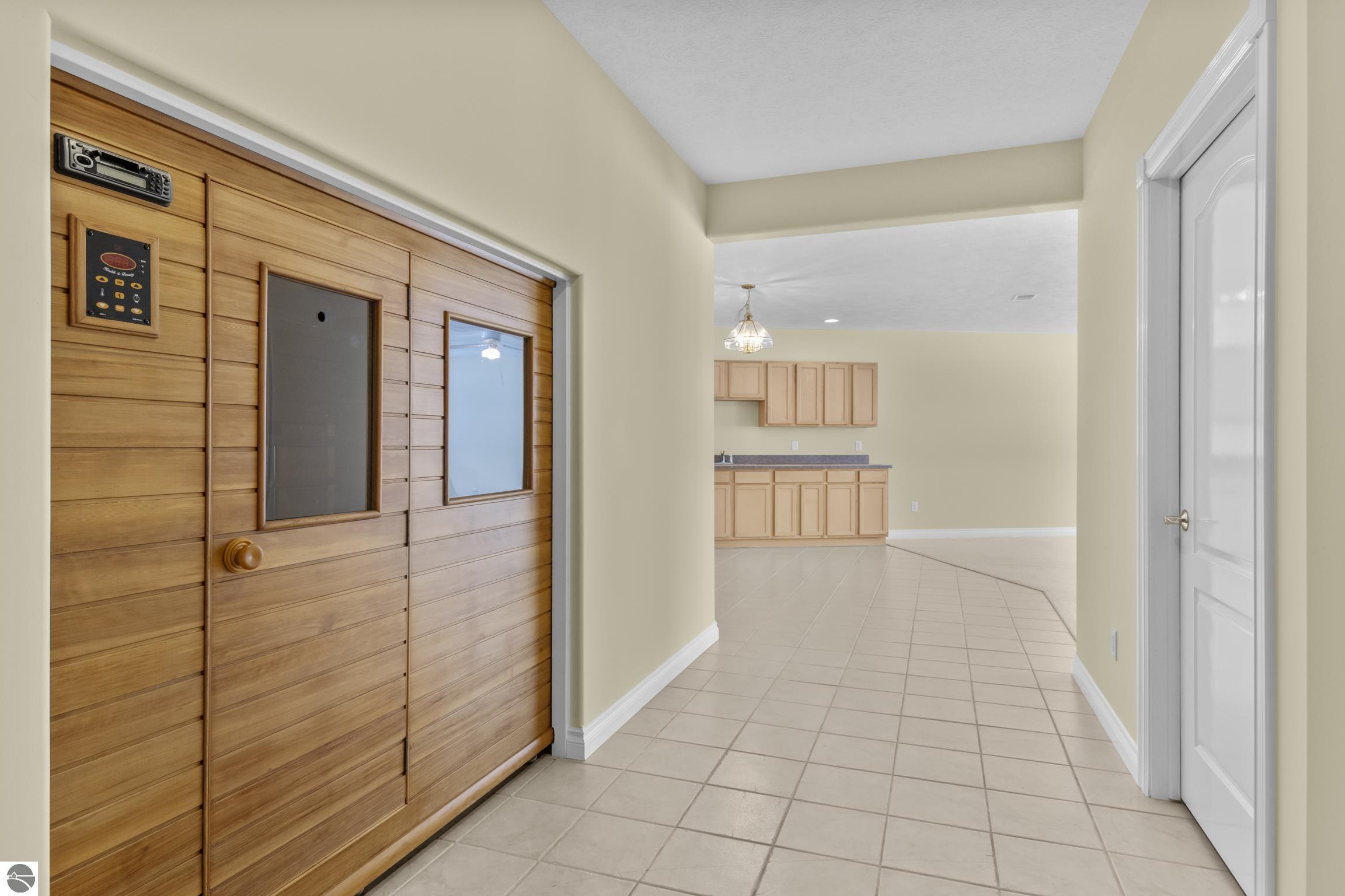 5002 Arrowhead Circle