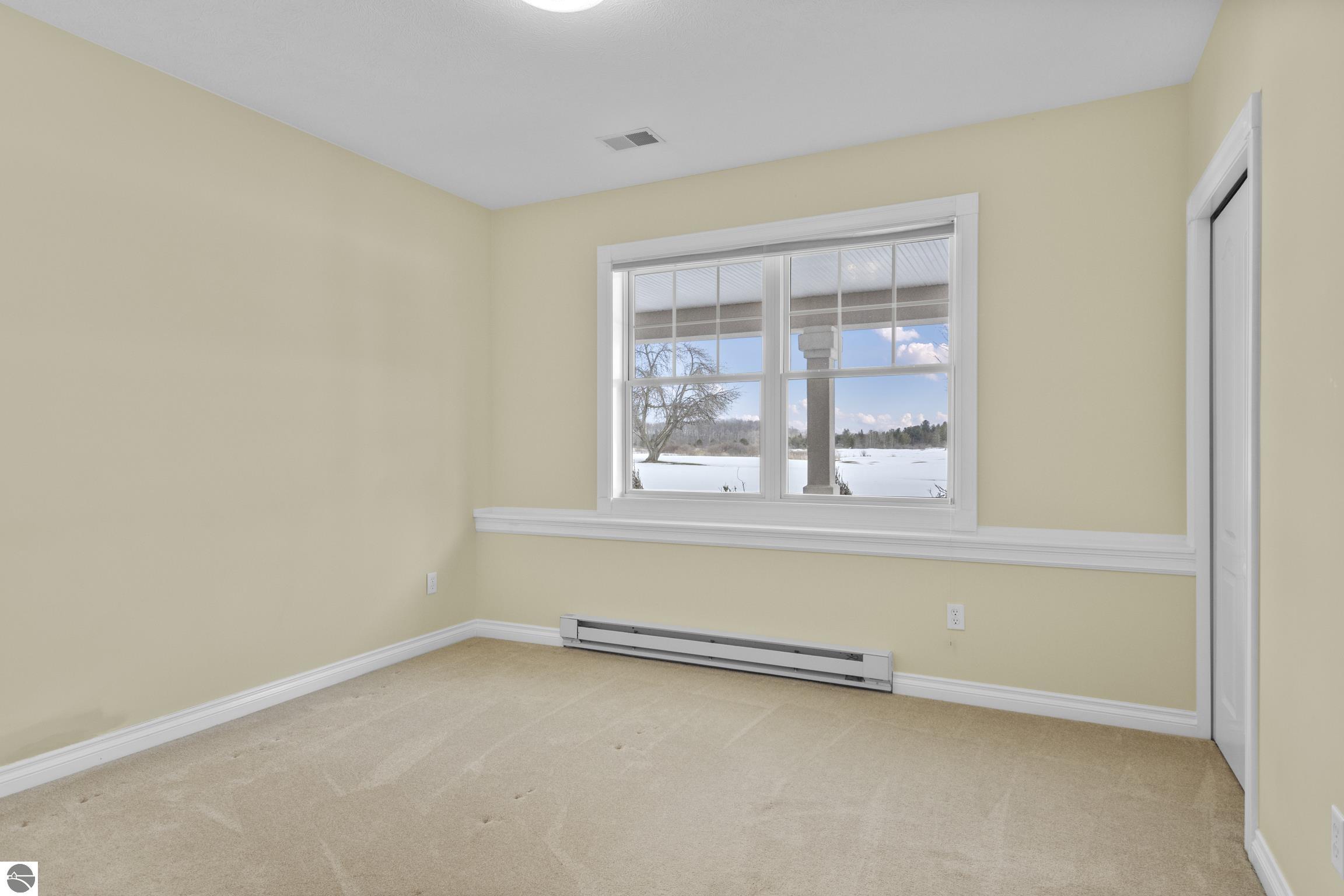 5002 Arrowhead Circle