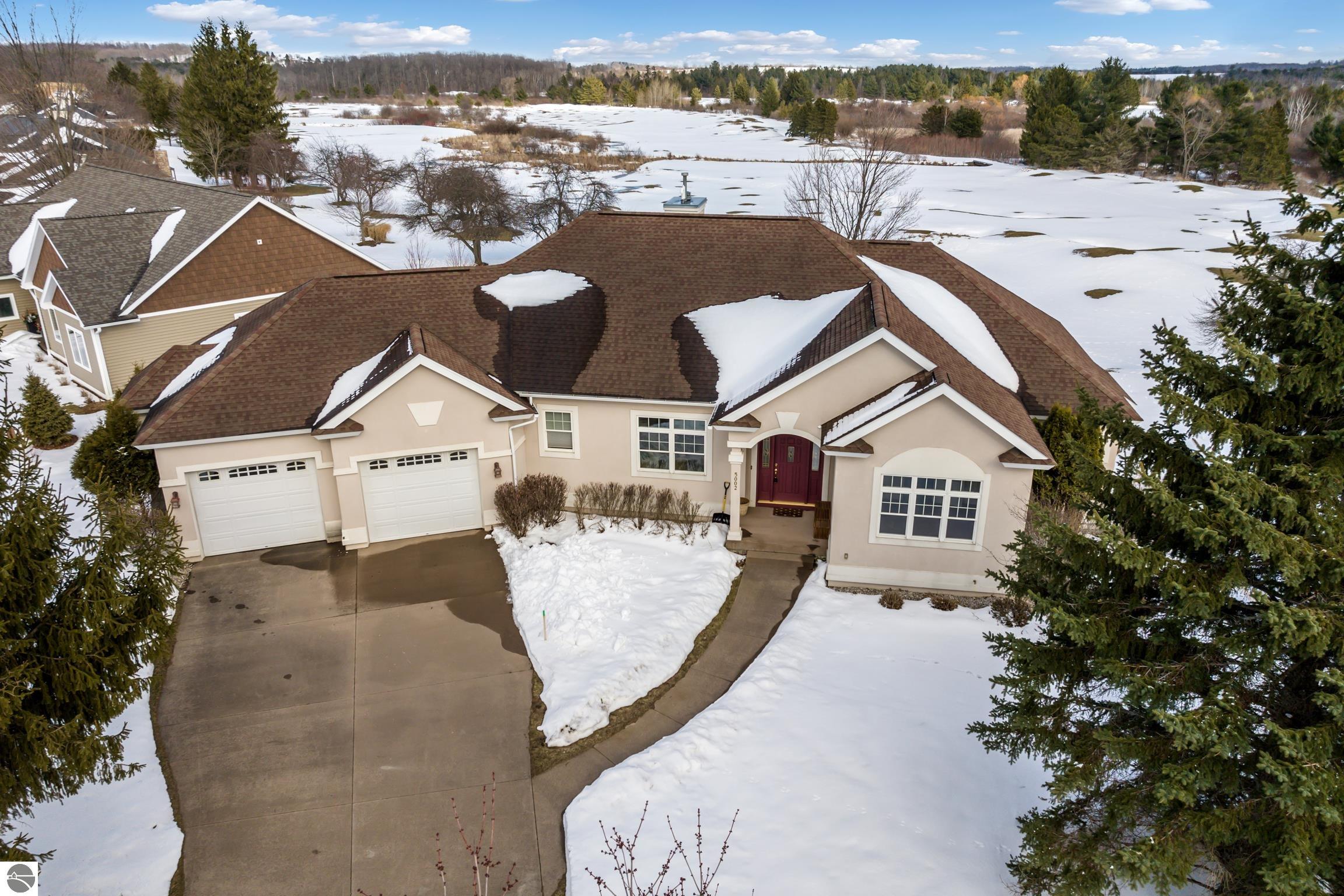 5002 Arrowhead Circle