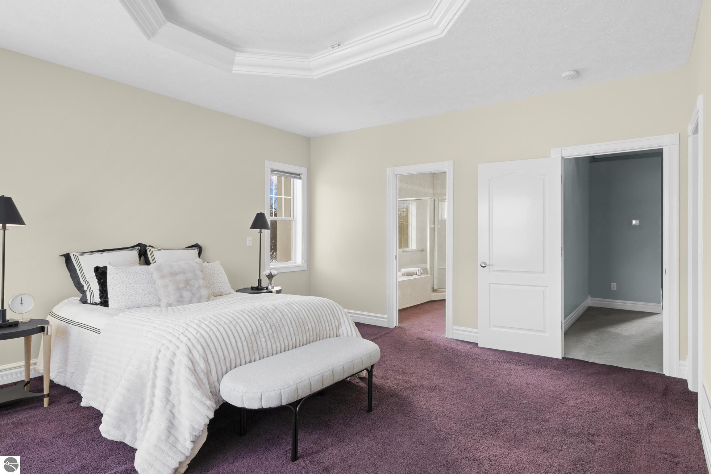 5002 Arrowhead Circle