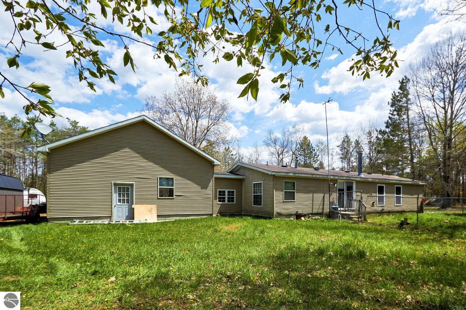 5948 SE Kniss Road