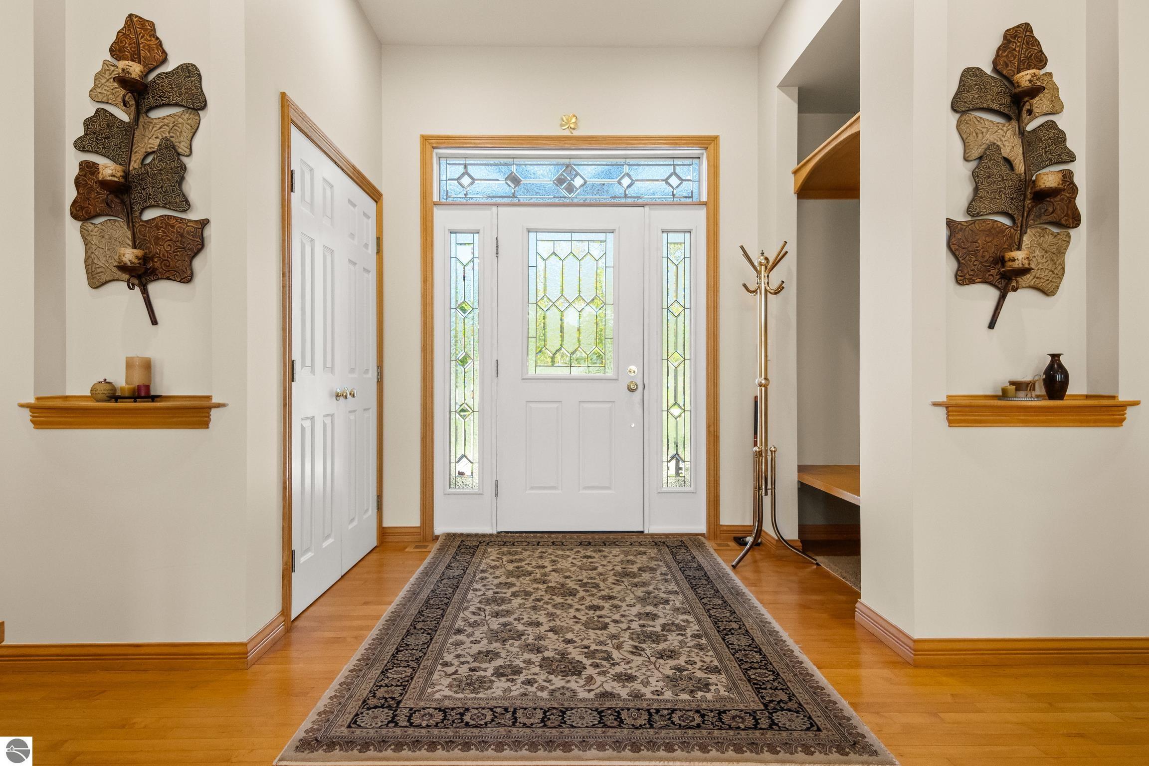 5148 Arrowhead Circle