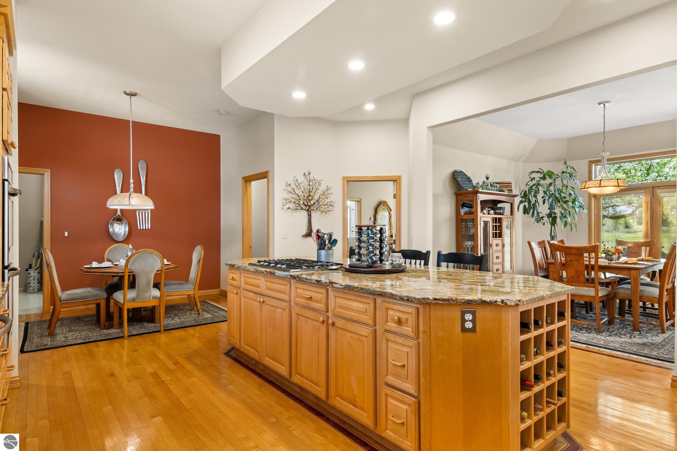 5148 Arrowhead Circle