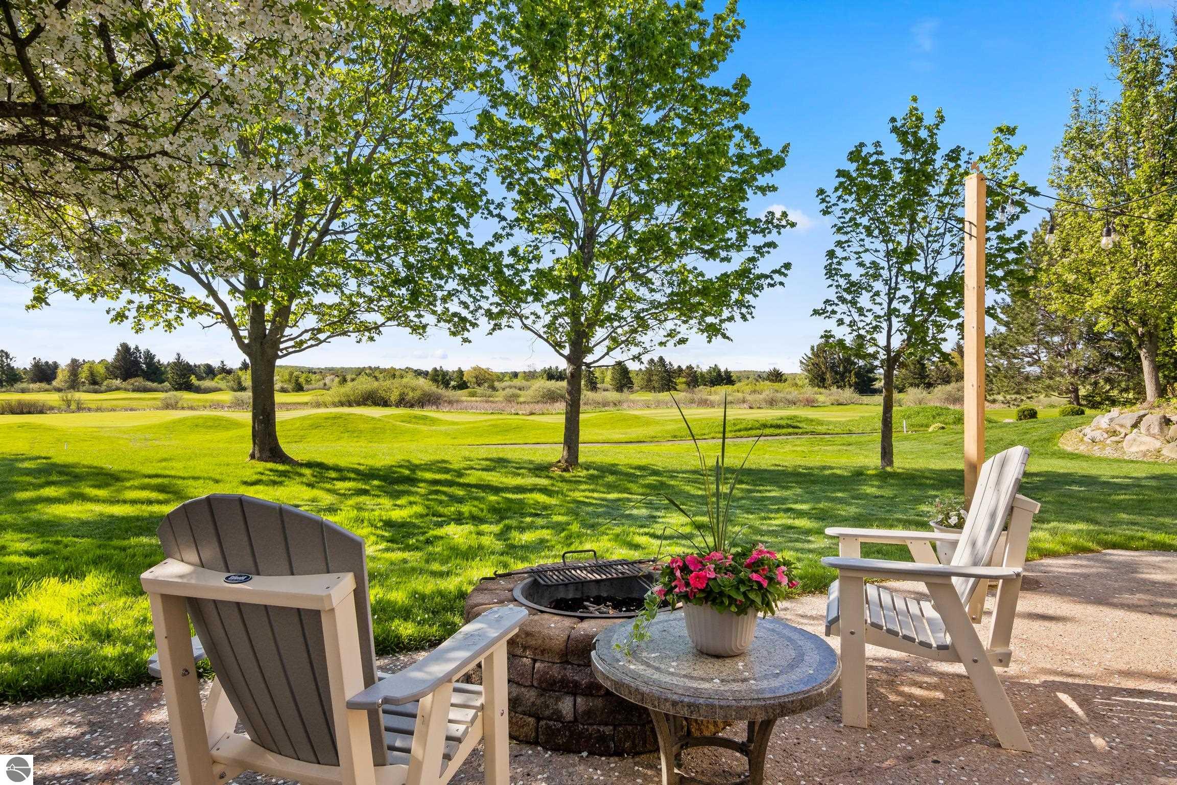 5148 Arrowhead Circle
