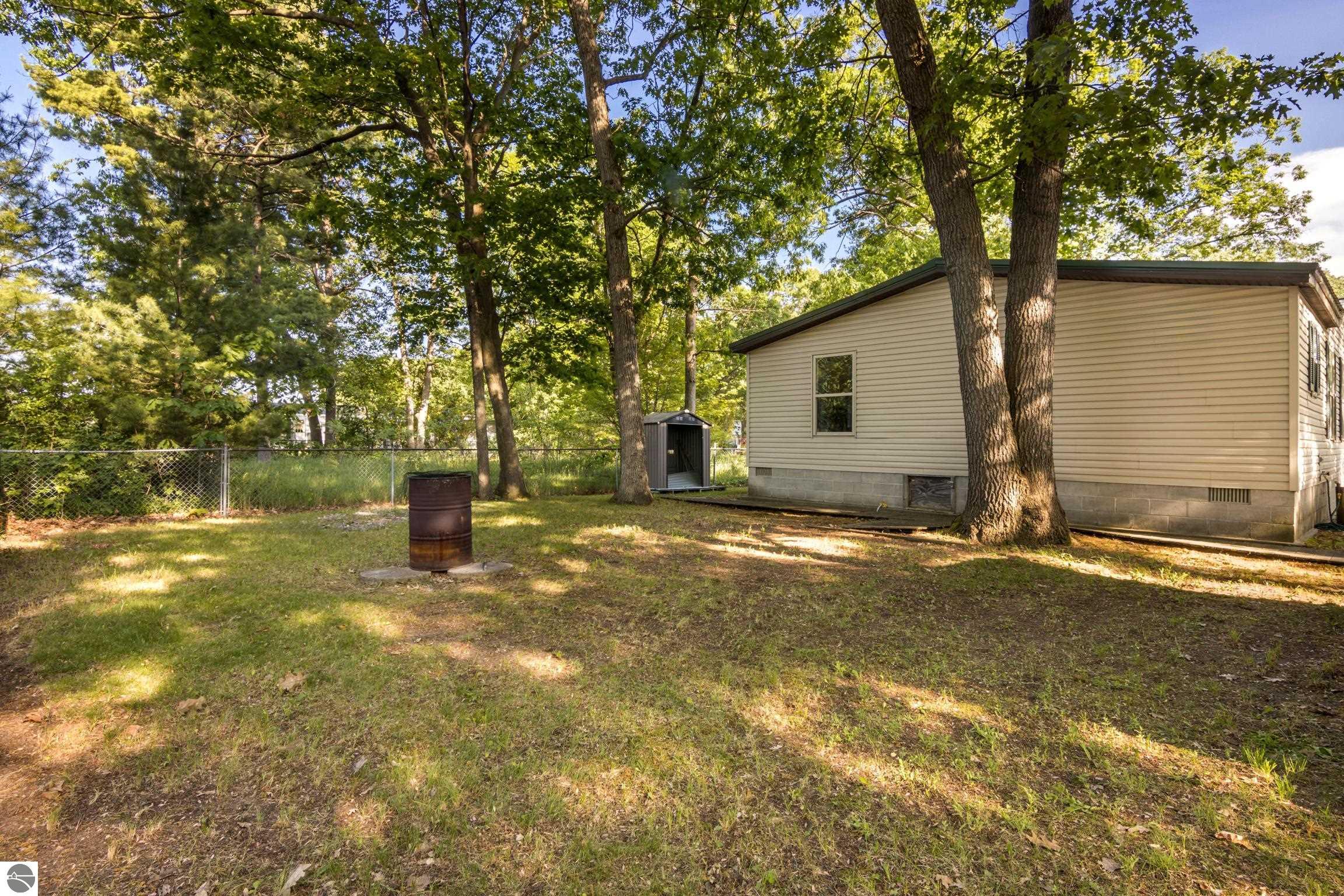 819 Gladewood Lane