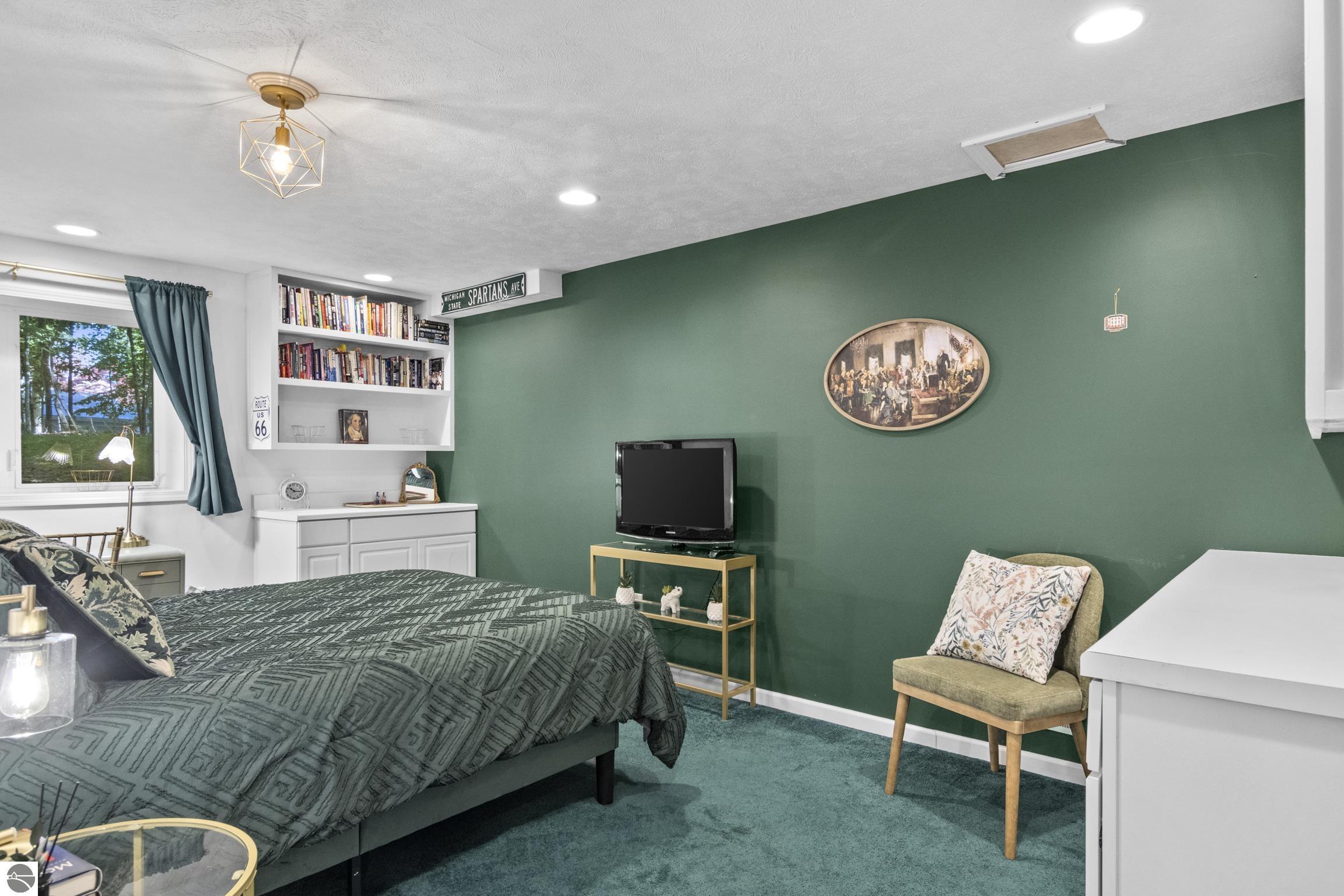7752 Clearwater Court