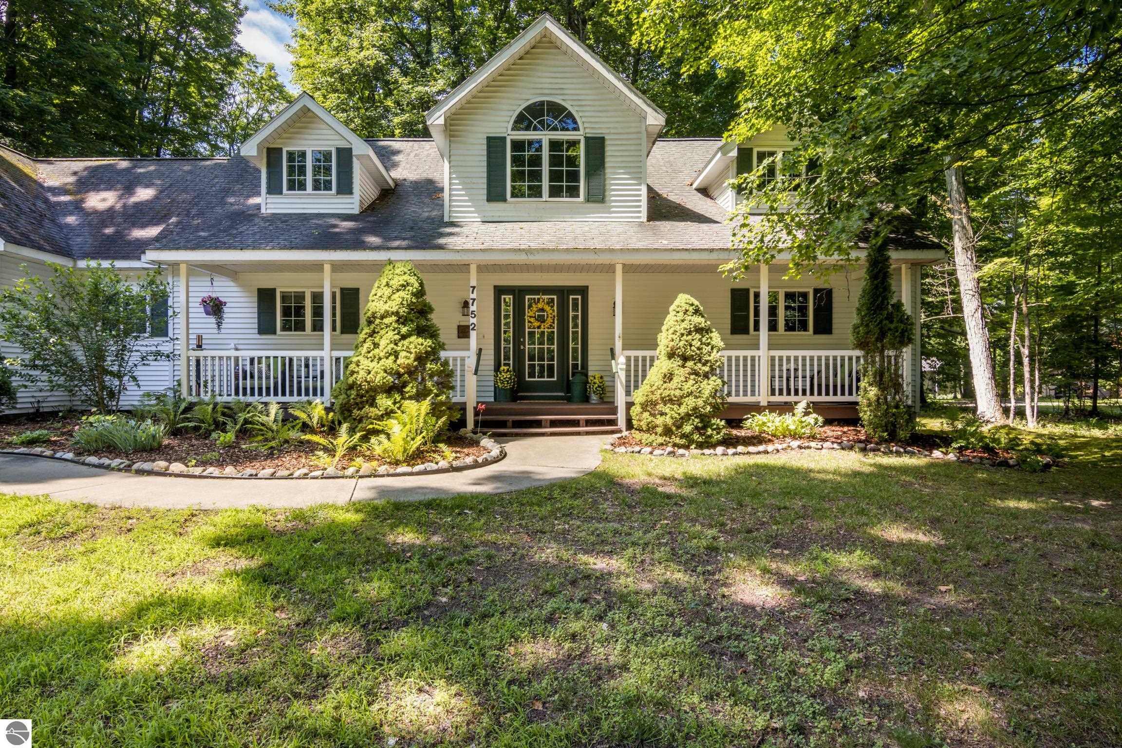 7752 Clearwater Court