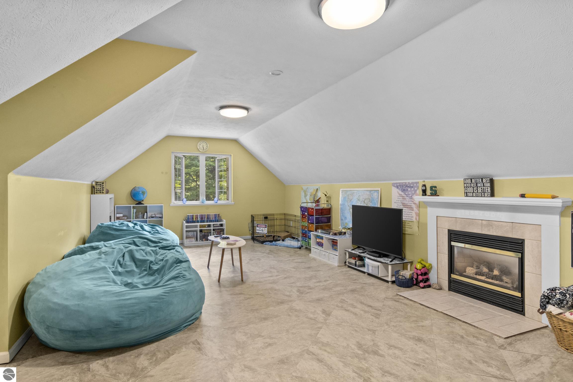 7752 Clearwater Court