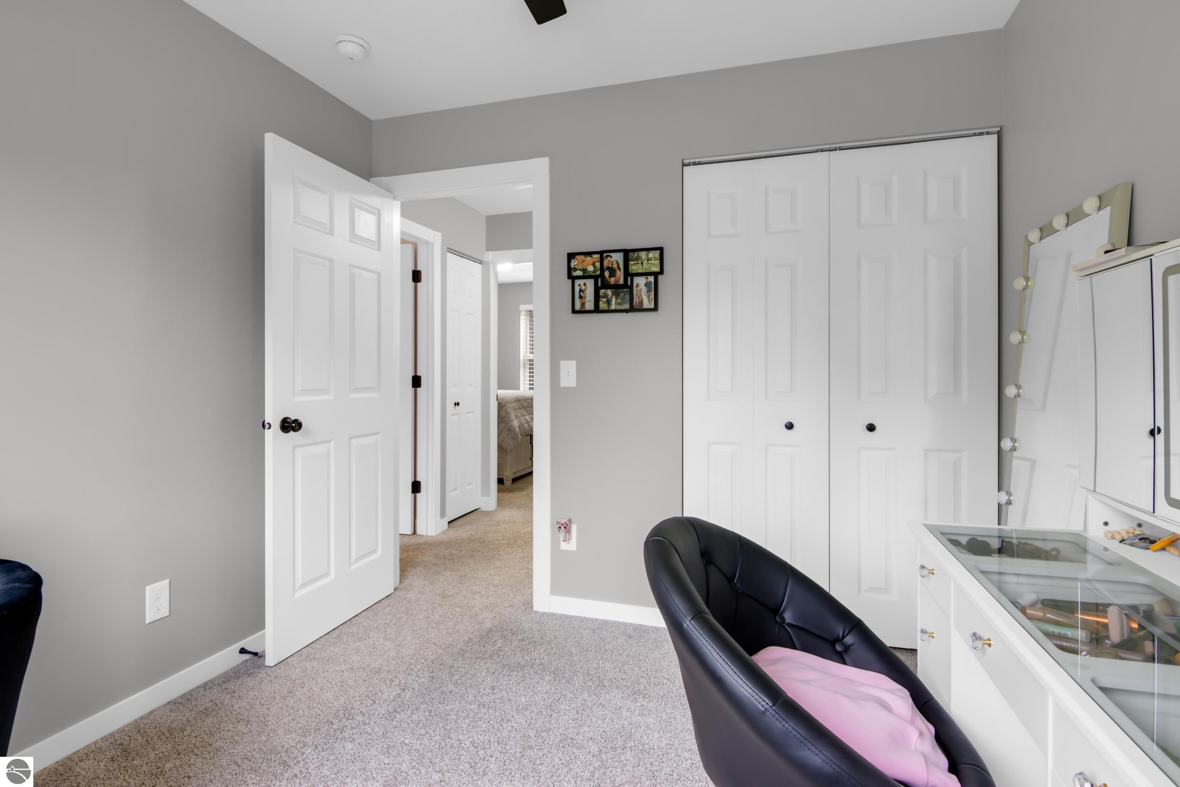 19214 Creekside