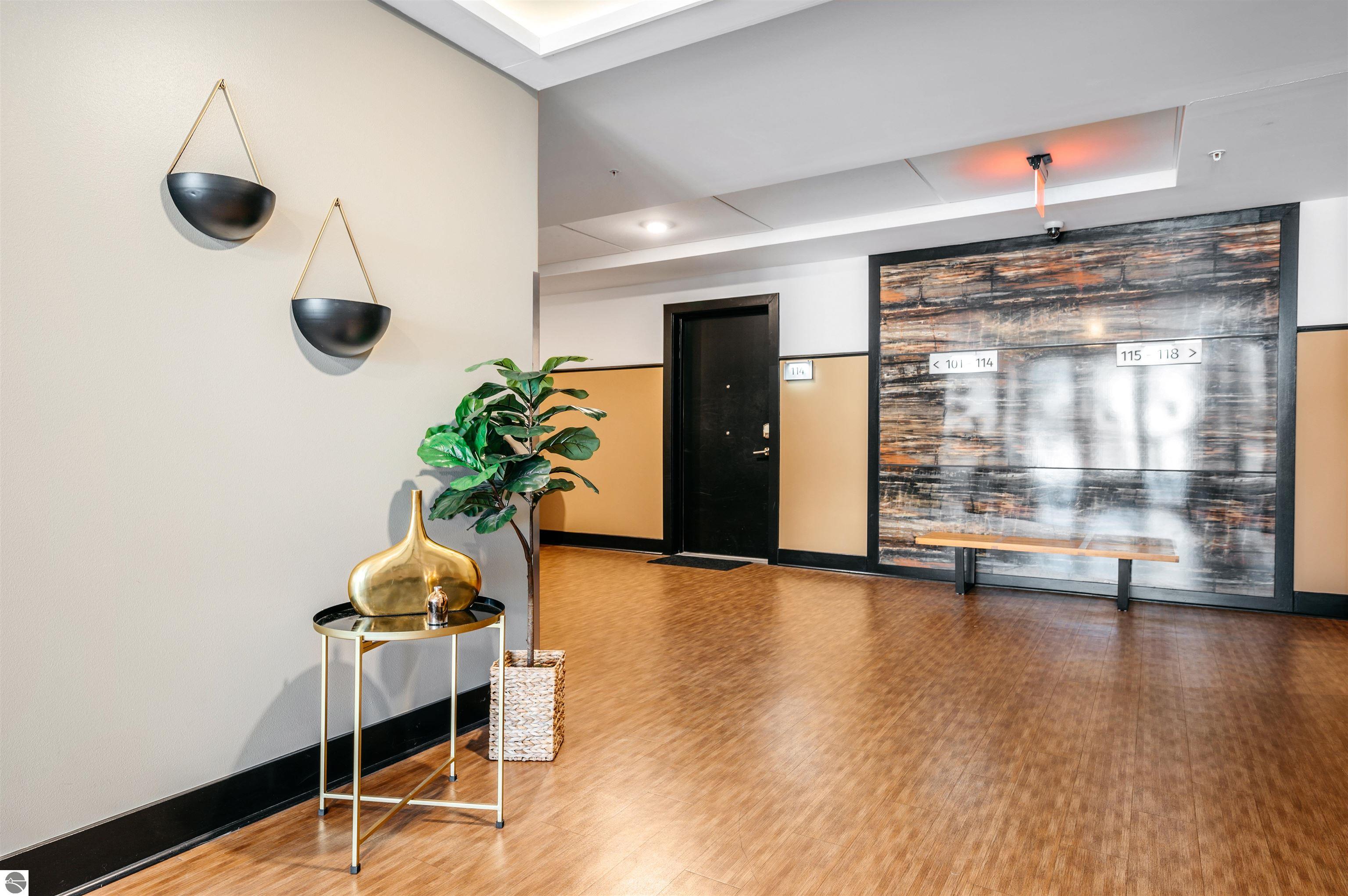 630-410 Garfield Avenue # 410 Unit: #410