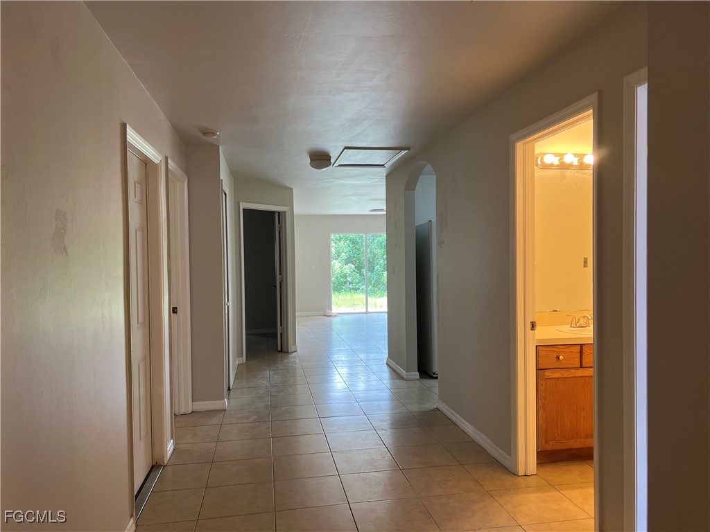 4868-4870 29th ST SW