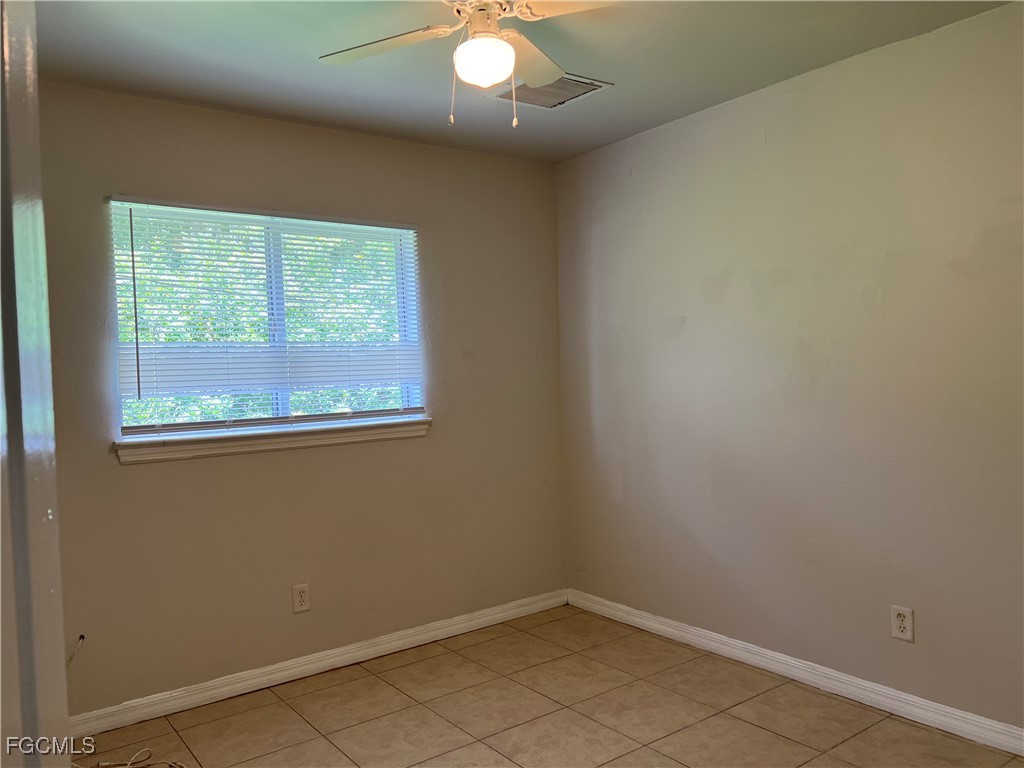 4868-4870 29th ST SW