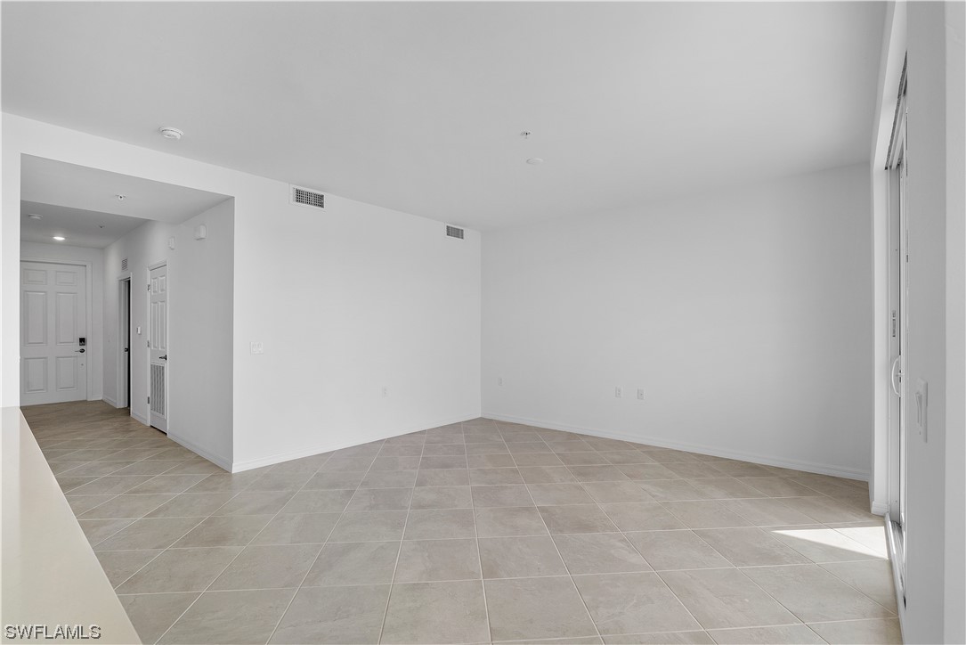 43989 Boardwalk LOOP 2033