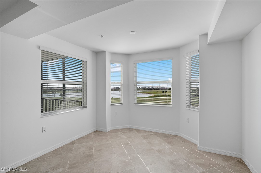 43989 Boardwalk LOOP 2033