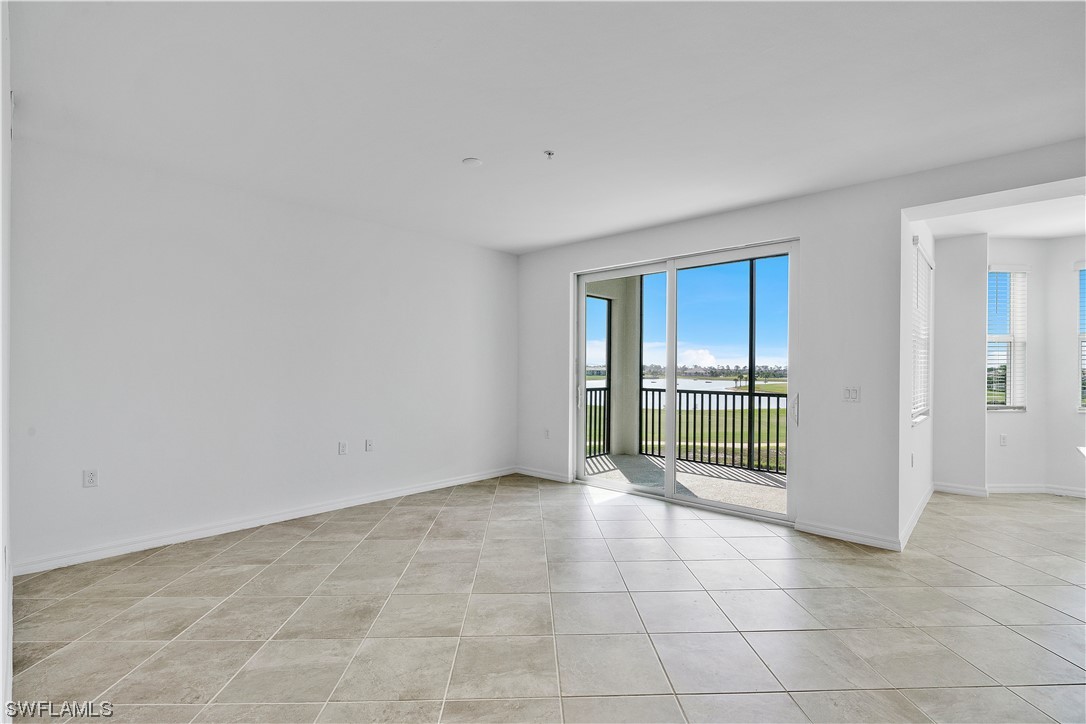 43989 Boardwalk LOOP 2033