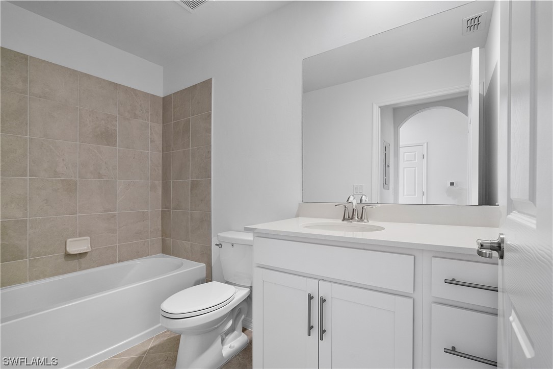 43989 Boardwalk LOOP 2033