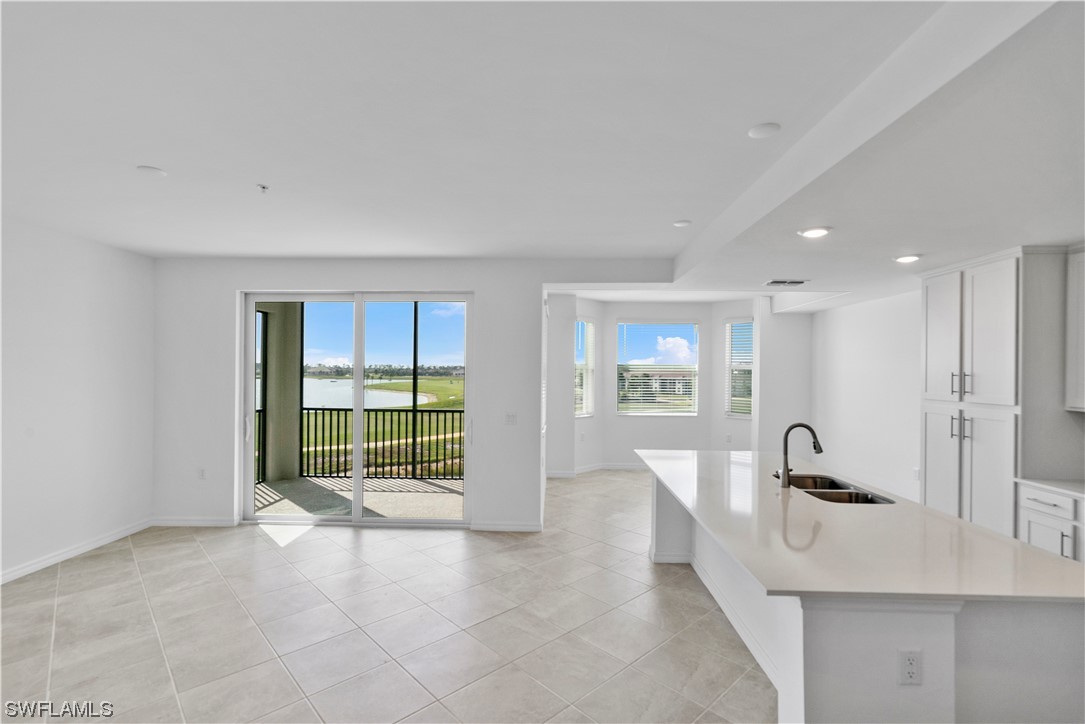 43989 Boardwalk LOOP 2033