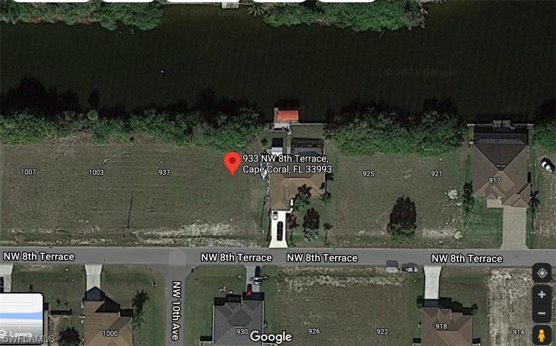 933 NW 8th TER