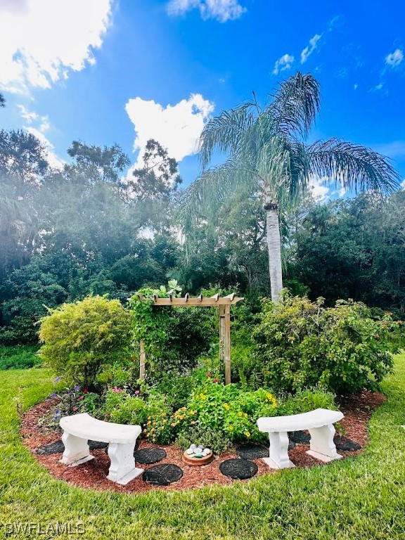 9570 Green Cypress LN 13