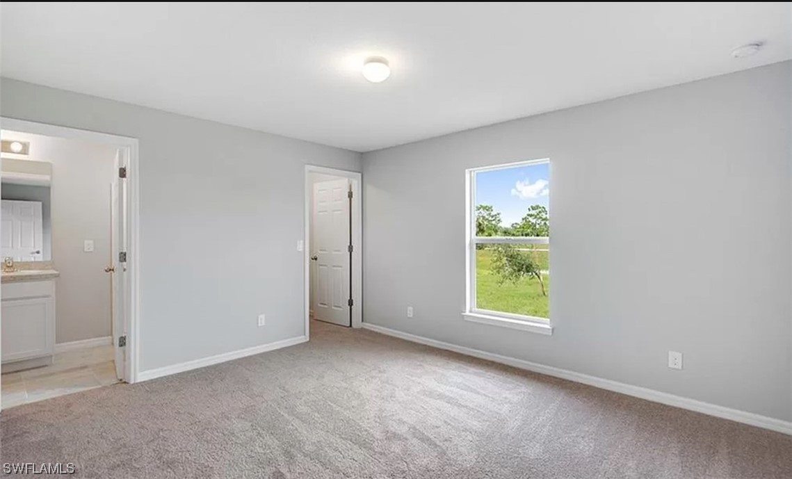 4023 NE 23rd PL