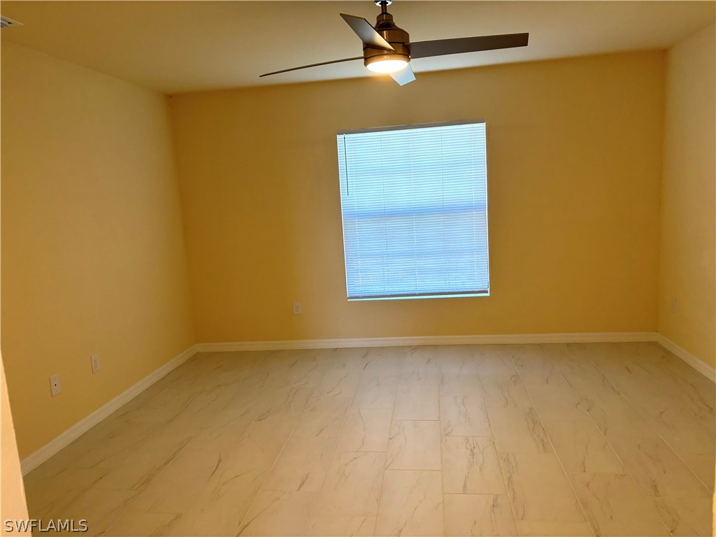 1004 NE 11th AVE
