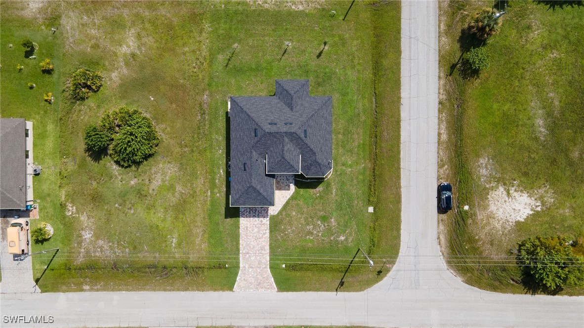1727 NW 8th PL