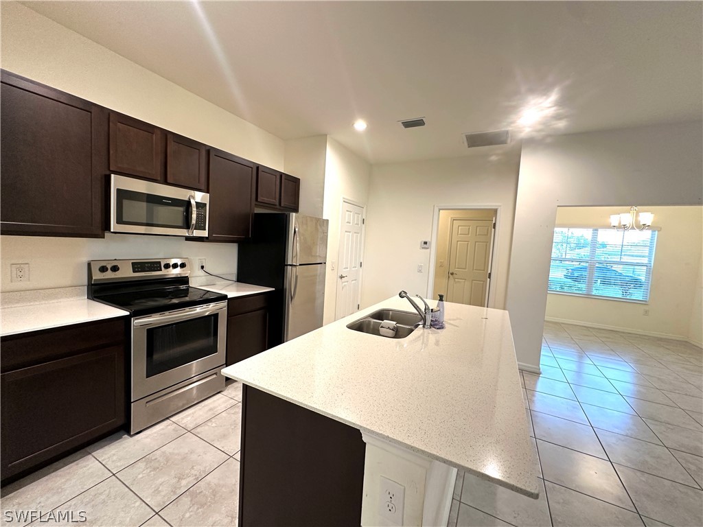 759 Arundel CIR