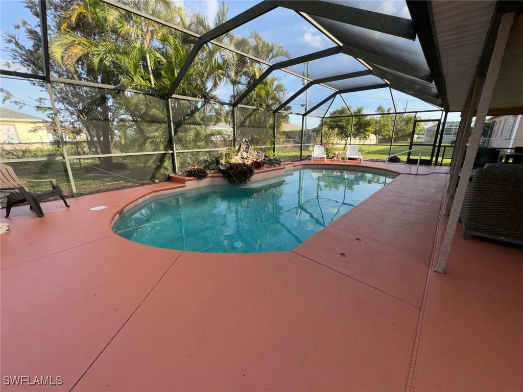 313 SE 16th PL