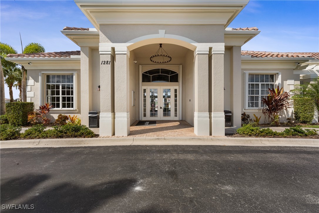 2722 Blue Cypress Lake CT